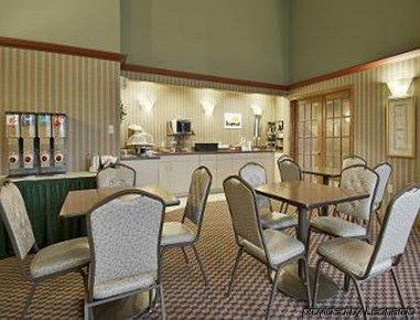 Days Inn By Wyndham Madison Ne/Windsor Ristorante foto
